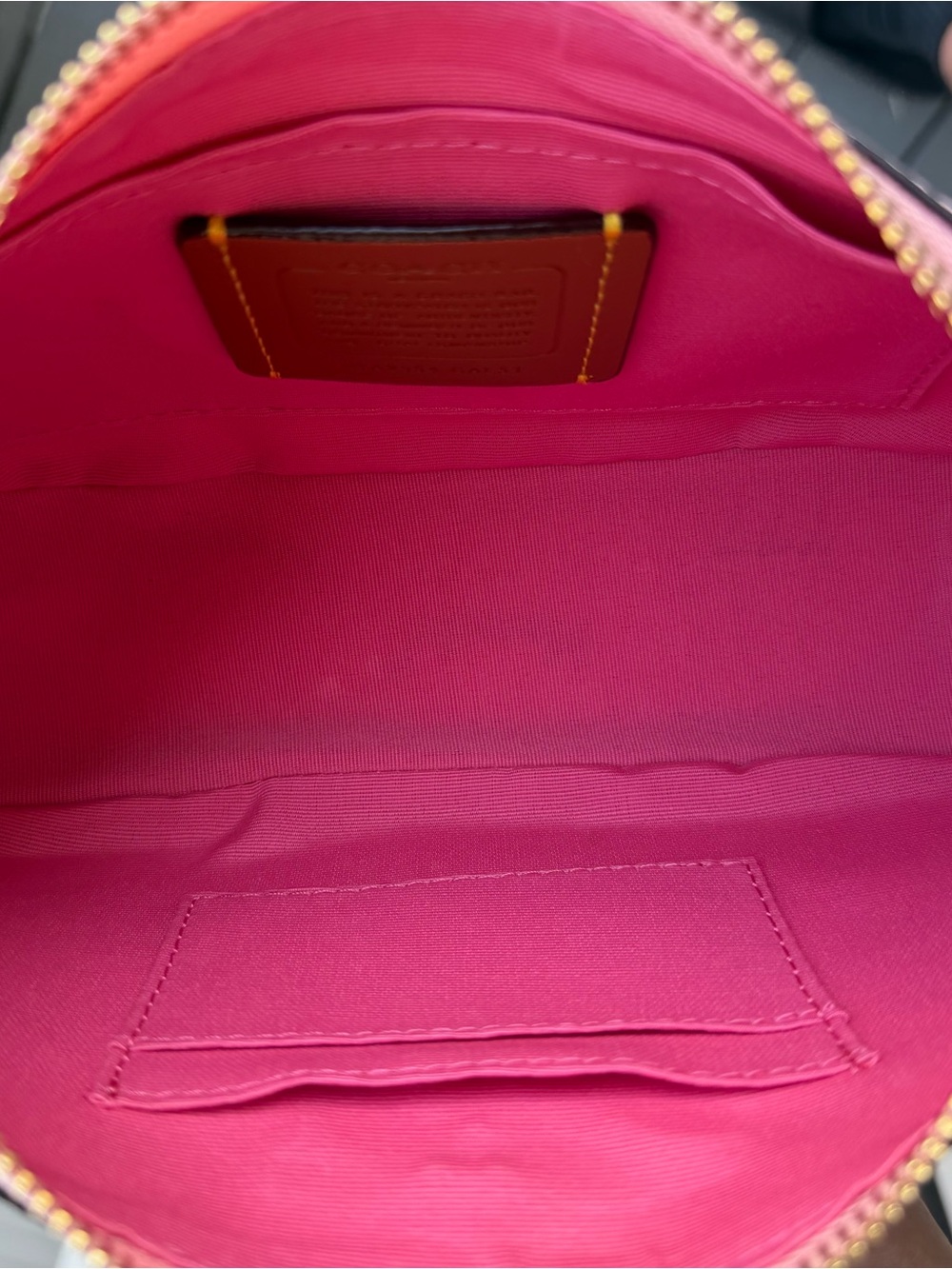 Coach Pink Teri shoulder bag - Picture 6 of 7